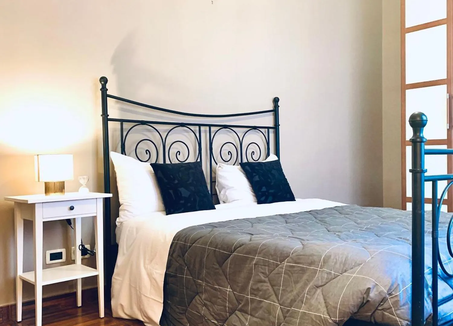 Cozy Apartment Beside The Vatican Roma 0*,