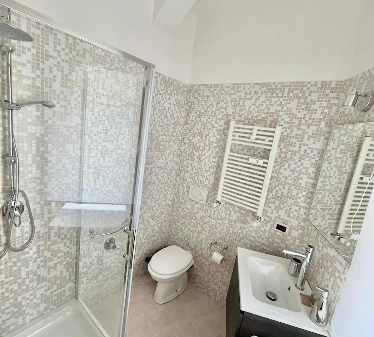 Cozy Apartment Beside The Vatican Rome 0*,  Italy